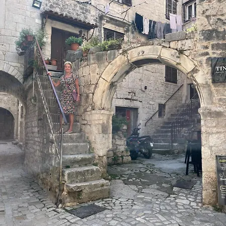 Smokva Διαμέρισμα *